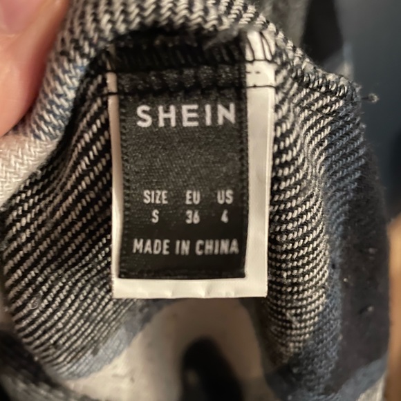 Plaid shacket - Picture 3 of 4